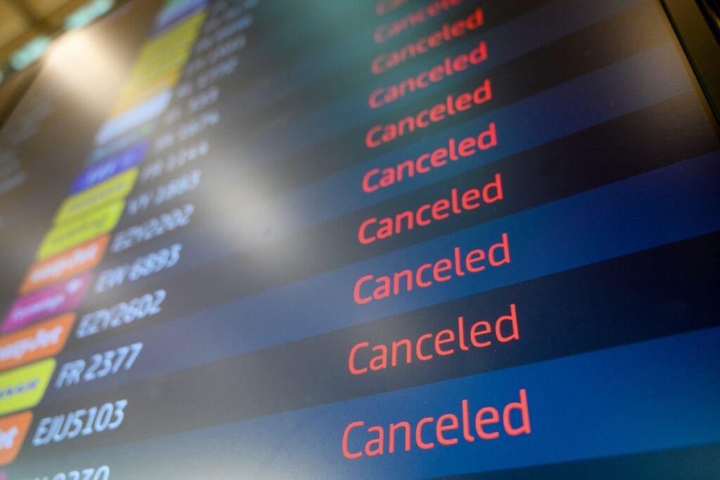 Thousands of Flights Canceled as German Airport Workers Strike for Better Pay